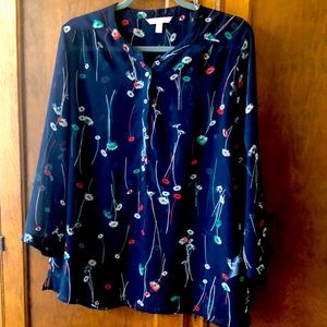 Banana Republic navy blouse XL sheer floral excellent condition